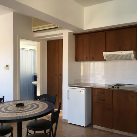 Aparthotel Nicki Polis