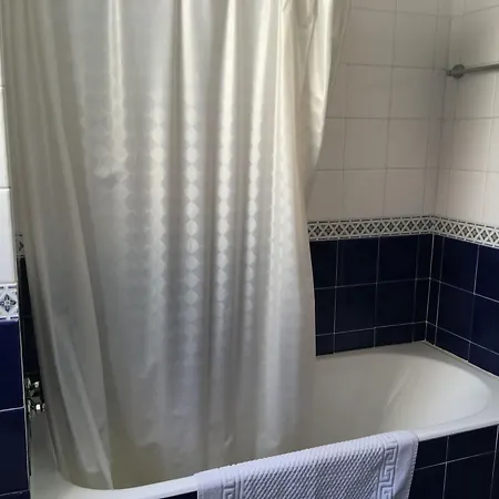 Nicki Aparthotel
