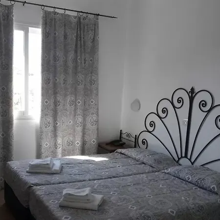 Nicki Aparthotel 3*